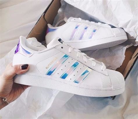 adidas superstar holografico|adidas superstar size tags.